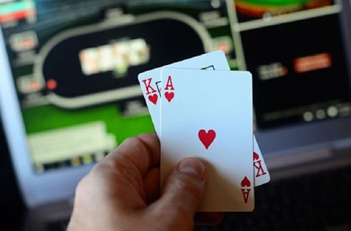 Bài Xì Dách online thu hút đông đảo người chơi hiện nay
